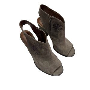 Lucky Brand Listana Heel Sandals Womens 9M Taupe Suede Peep Toe Block Slingback